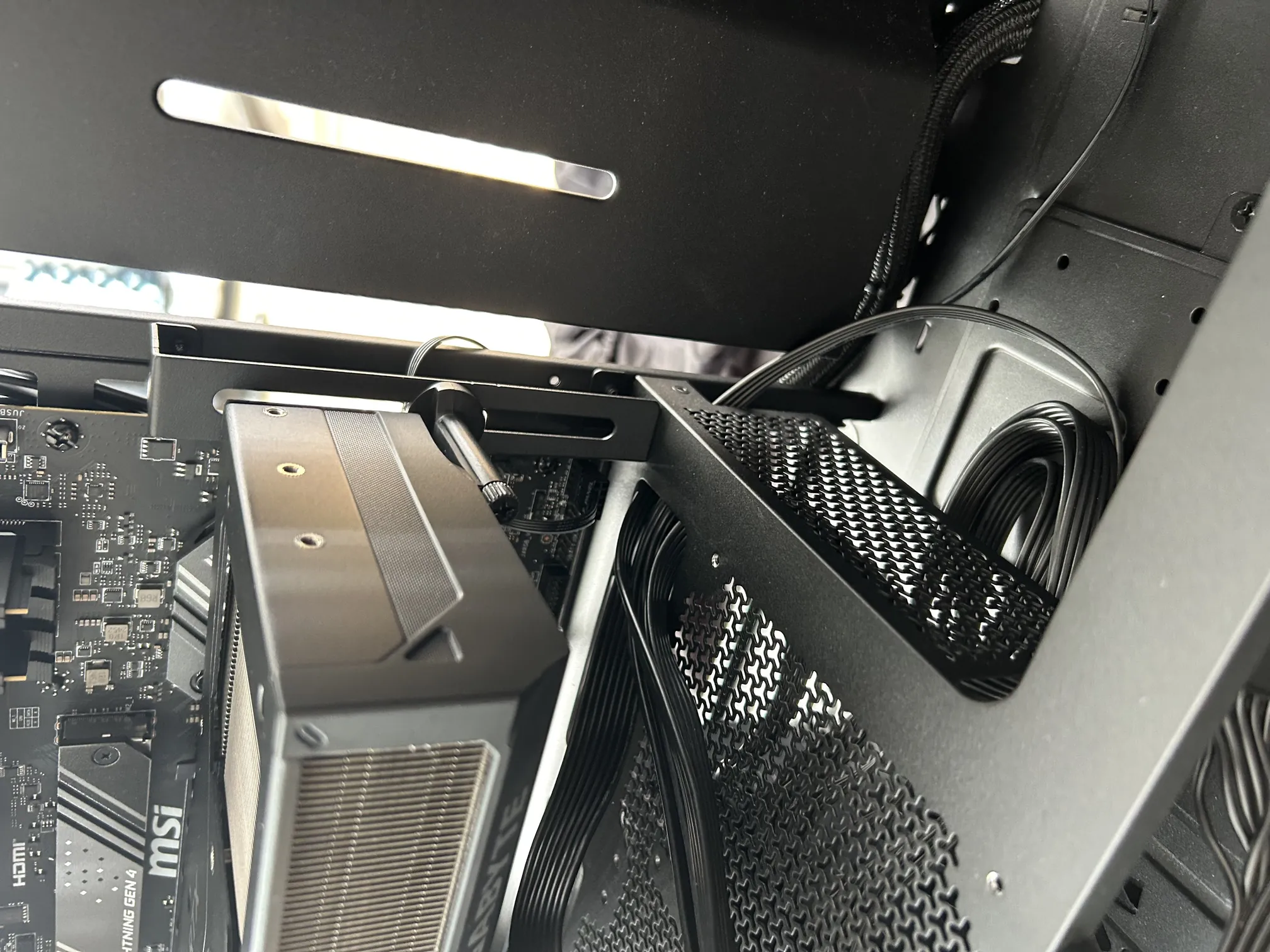 Anti-Sag Mount